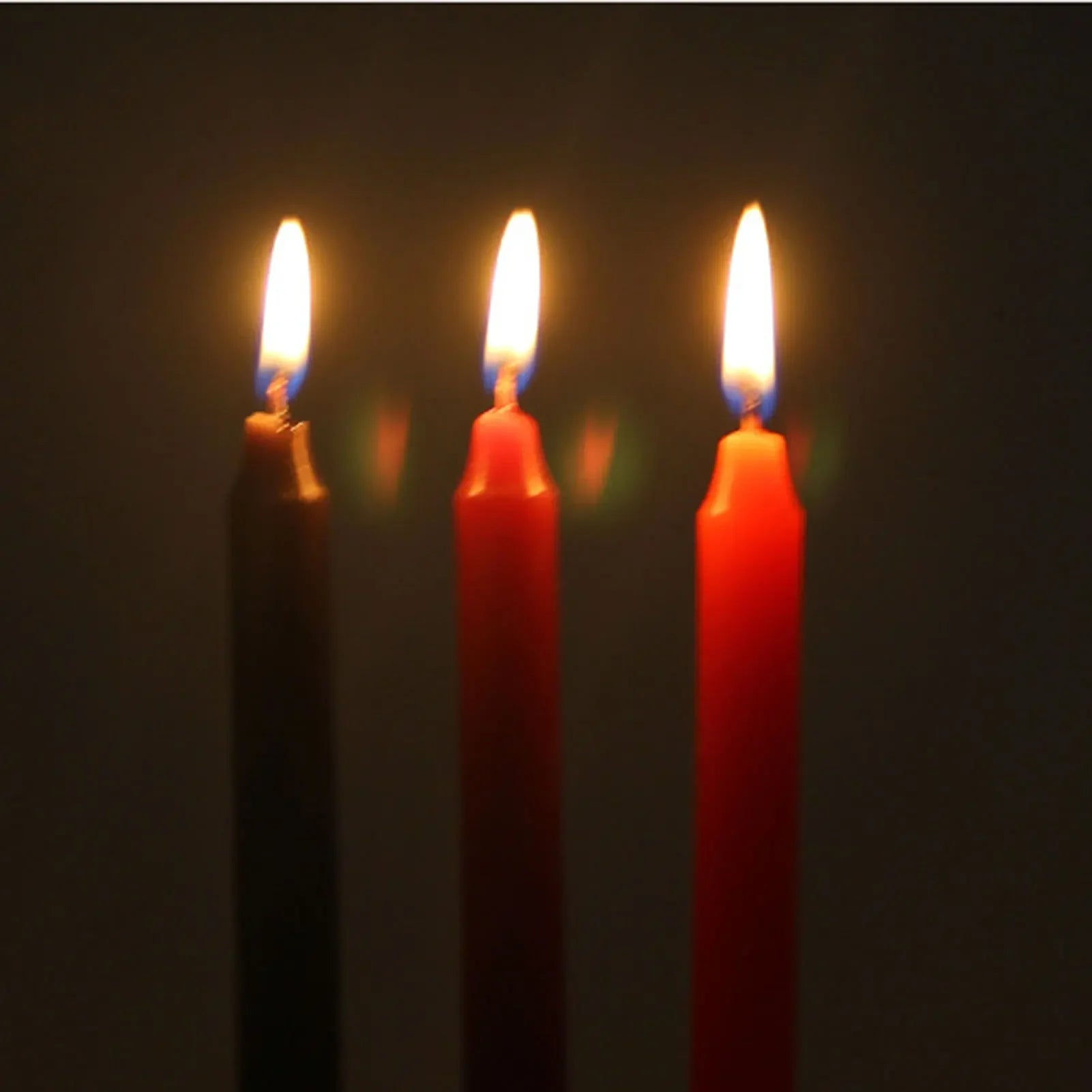 Ignite Your Passion: 3Pcs Low Temperature Romantic Candles for Couples - Perfect for Flirting and Relaxation